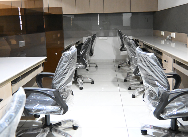 viral industries office